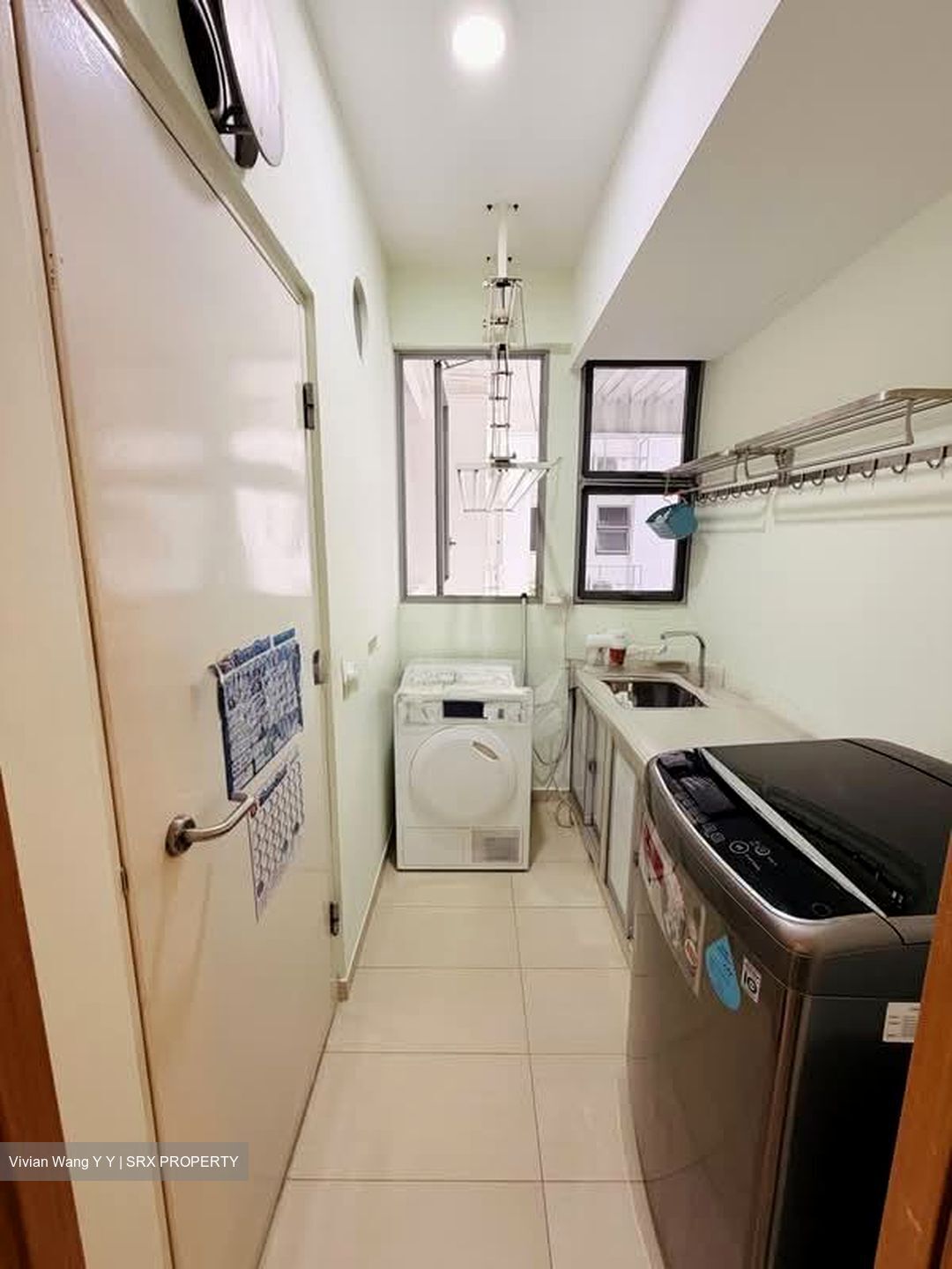 Prive (D19), Condominium #601009681
